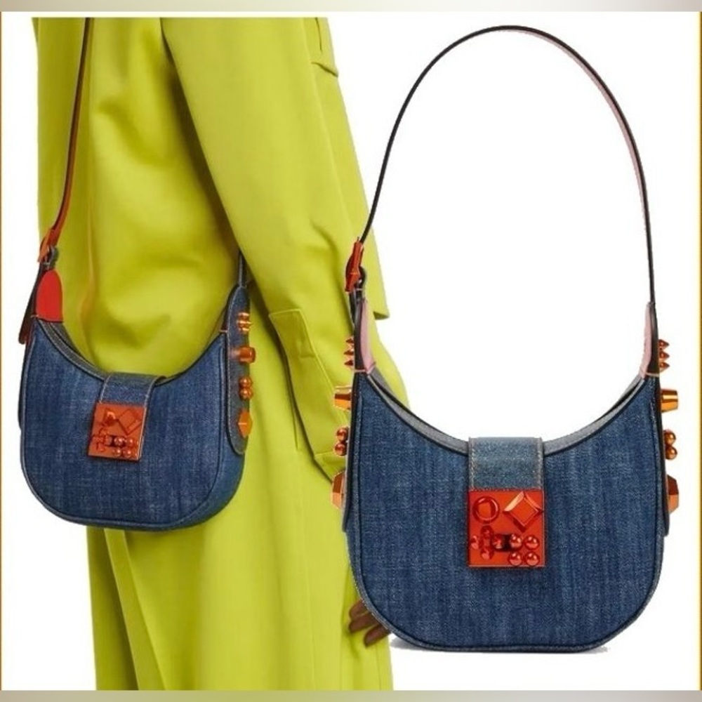 LIKE NEW CHRISTIAN LOUBOUTIN
Carasky denim mini bag NO CALL OUT - Picture 3 of 16